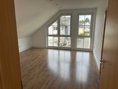 Exklusive 3-Zimmer Loft-Wohnung mit Balkon in Großmaischeid