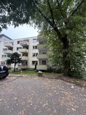Willkommen im neuen, modernen Zuhause! TOP " 2-Zi. Wohnung mit Balkon!