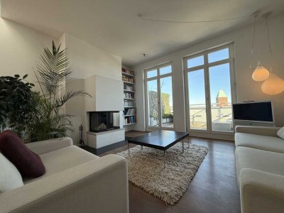 Provisionsfrei: 5-Zimmer-Penthouse-Maisonette-Wohnung mit Kamin in Berlin-Mitte