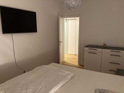 Stilvolle, sanierte 1,5-Zimmer-Wohnung mit Einbauküche in Rust