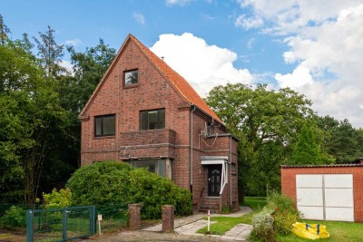Handwerker gefragt: Charmantes Bestandshaus für neue Wohnideen