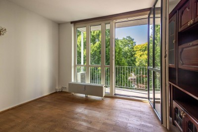 Rundum Grün | Zwei Balkone | Mariahilfer Straße | Zwei Garagenplätze