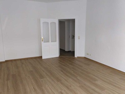 Helle 3-Zimmer Wohnung in Paulsstadt