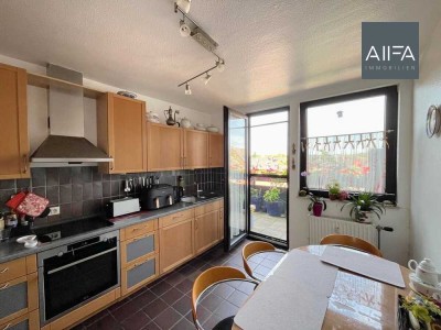 AllFa – Großzügige, ruhige und helle Maisonettewohnung mit Balkon, Mitten in Mönchengladbach!