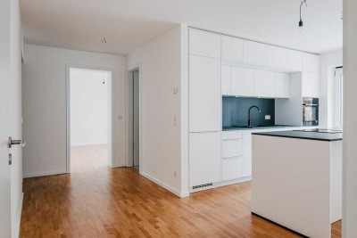 Erstbezug nach Sanierung: Geschmackvolle 3-Zimmer-Wohnung mit zusätzlicher Wohnküche