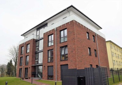 Bremerhaven - Geestemünde // 3 Zimmer Mietwohnung im Erd- oder 2. Obergeschoss beim Bürgerpark
