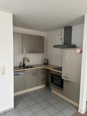 SN/City 2 Zi.Whg.62m2,EBK,incl..Wintergarten u Terrasse von privat