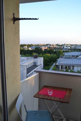 Schöne helle 2-Zimmer-Wohnung in München Schwanthalerhöhe möbliert von Privat auf Zeit zu vermieten