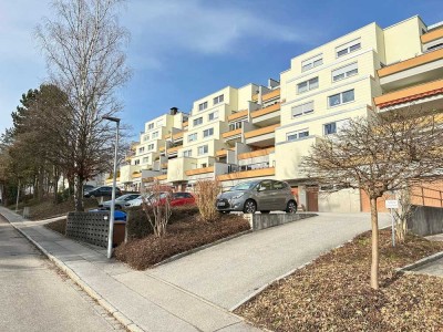 Deggendorf: Modernisierte 4-Zimmer ETW mit gr. Terrasse in zentraler, ruhiger Wohnlage nähe Stadt-Au