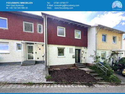 JETZT EINZIEHEN & WOHLFÜHLEN REIHENMITTELHAUS MIT GARTEN UND HOMEOFFICE-POTENZIAL