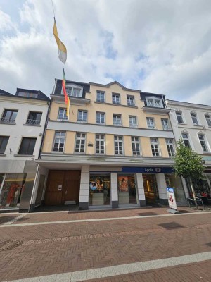 Helle 2-Zimmerwohnung in der Fußgängerzone