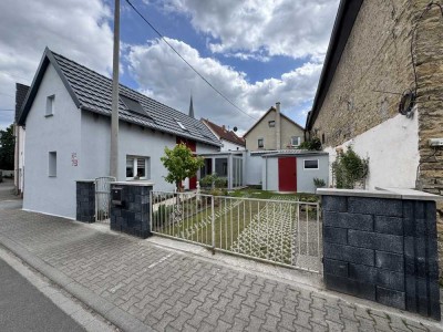 Neuwertig und liebevoll gestaltetes Einfamilienhaus