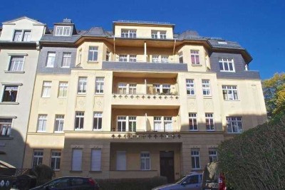 *** Stabiles Investment in Chemnitz – gepflegte Eigentumswohnung mit sechs Zimmern ***