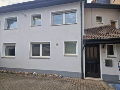 Schönes 5-Zimmer-Einfamilienhaus in 2. Reihe, in Gelsenkirchen Resse