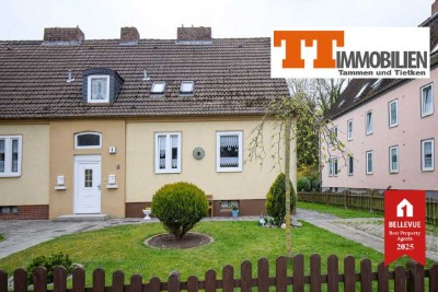 TT bietet an: Eine gepflegte Doppelhaushälfte mit Garten, Stellplatz und Erweiterungspotenzial