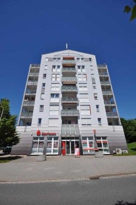 **Einbauküche** 2-Zimmer mit Balkon, Aufzug und Tiefgaragen Stellplatz