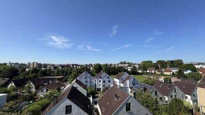 Großzügige Wohnung auf zwei Ebenen mit Weitblick, inkl. TG-Stellplatz im beliebten ES-Hohenkreuz