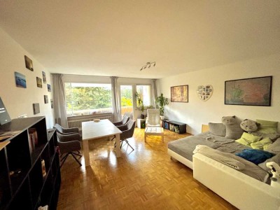 Geräumige Drei-Zimmer-Wohnung mit Blick ins Grüne