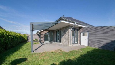 Moderne Doppelhaushälfte an der Ostsee -  Ideal zur Eigennutzung oder als attraktives Ferienhaus