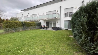 Stilvolle 2-Zimmer-Erdgeschosswohnung mit 100qm Garten und Einbauküche in Ingolstadt