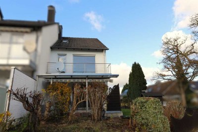 == Kleines Raumwunder für die Familie - Reihenendhaus in Kachtenhausen ==