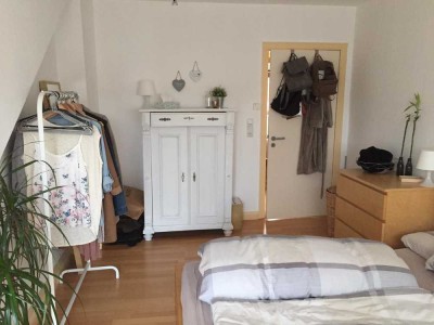 Gepflegte 2 Zimmer-Dachgeschosswohnung