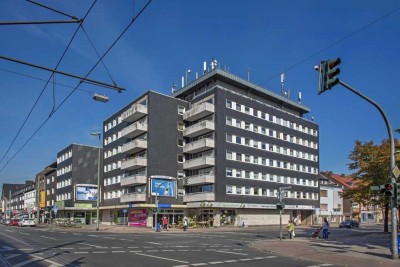Zentral gelegene 3-Zimmer-Balkonwohnung mit neuem Laminat