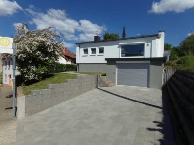 **RESERVIERT**Sofort nutzbarer freist. Bungalow in ruhiger Lage, komplett renoviert
