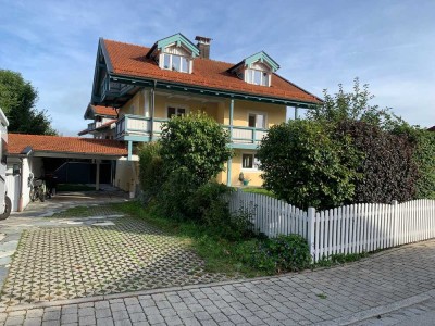 renoviertes Einfamilienhaus in Zentrum von Bernau, ruhig mit eingewachsenem Garten