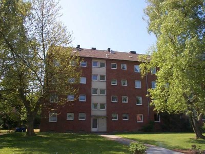 Ab sofort frei  gut geschnittene 3 Zimmerwohnung mit Balkon in Holt
