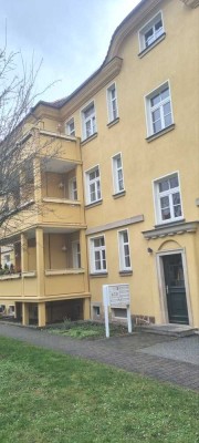 Ruhige Lage - Mit kleinem Balkon & Wohnküche!