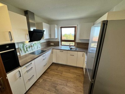 Große Maisonette mit vier Zimmer, überdachter Süd/West - Balkon mit Tiefgarage