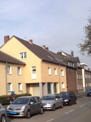 Vierzimmerwohnung mit Balkon in Neuss