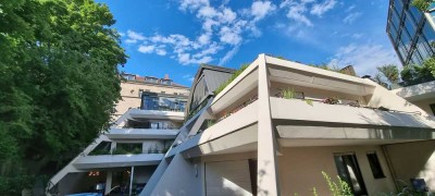 Neubauzustand ! 2 Zi. im Zentrum mit 22qm Dachterrasse und 2 TG Stellplätze