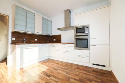 AB SOFORT I NEUBAU I WEST-BALKON I MODERNE KÜCHE I DUSCHE I HAUSTIERE WILLKOMMEN I NAHE SCHLOSS EGGENBERG I 1. OG MIT LIFT I LICHTDURCHFLIUTET &amp; SEHR RUHIG I