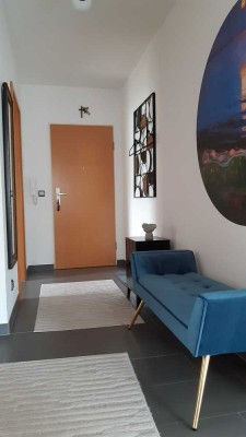 Freundliche 2-Zimmer-ETW mit ausgebautem Spitzboden
