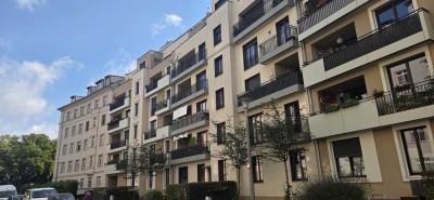 ++Kapitalanlage++ traumhafte 4-Zi.-DG-Maisonette m. Einbauküche, 3 Terrassen, TG-Stellpl. - Dresd