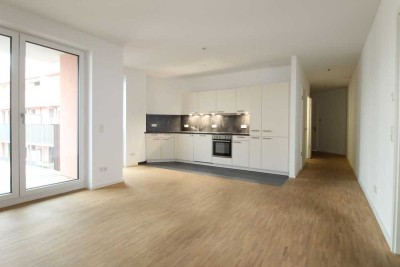 **Großzügie 4- Zimmer-Wohnung im 5.OG mit Balkon, HWR und Gäste-WC**