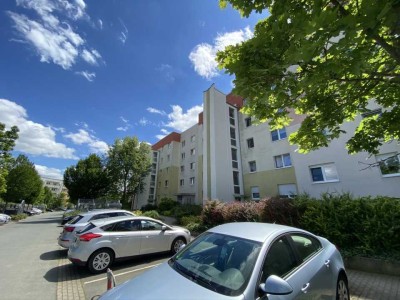 Frisch renovierte Singlewohnung mit Balkon