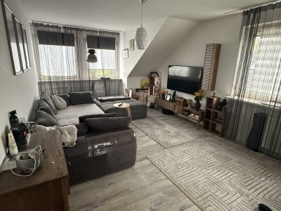 Schöne helle DG-Wohnung in Bi-Ummeln