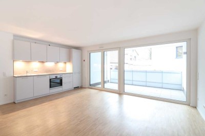 Moderne + Helle 4-Zi.-Wohnung auf 87m² mit Balkon, EBK und in direkter Nachbarschaft zur Outlet-City