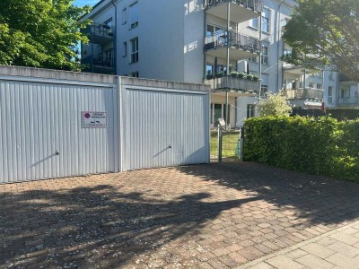 Madamenweg 130, 38118 Braunschweig