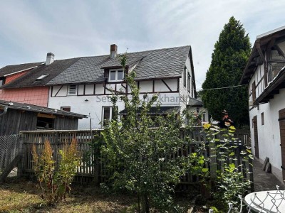 *** Handwerkerhaus zum fertig bauen mit Top Grundstück in Unterpörlitz ***