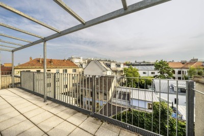 SAARPARK - AUSBLICK** Dachgeschosswohnung mit Innenhofterrasse ** 2 Badezimmer