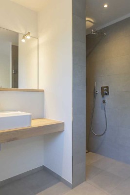 Hochwertige 3-Raum-Wohnung mit Balkon und Einbauküche in Flensburg