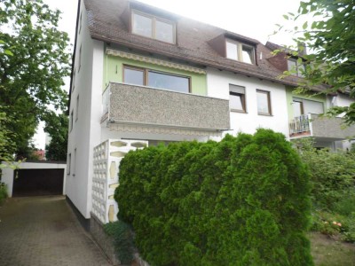 Wunderschöne, helle Maisonette-Wohnung mit 4,5 Zimmern, kernsaniert in Schniegling