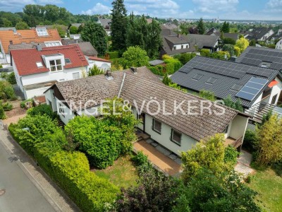 Einfamilienhaus in Bestlage am Hexenberg – großes Grundstück mit viel Potenzial