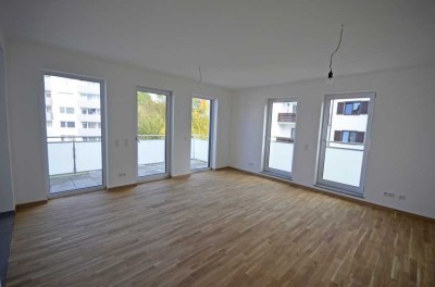 Charmante 3 Zimmerwohnung im 2. Obergeschoss mit Balkon und Terrasse