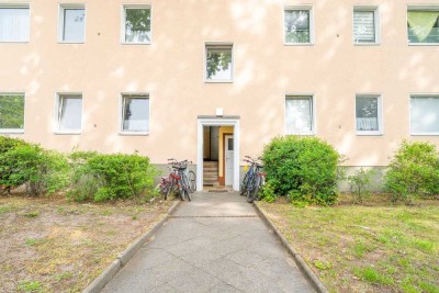 Für Eigennutzer & Anleger – Ruhige 2-Zimmer-Wohnung mit solider Substanz in Reinickendorf