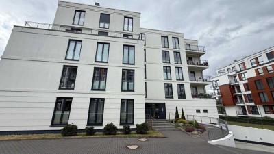 Exklusive 3 Zimmer-Wohnung mit gehobener Ausstattung und Blick auf den Ziegelinnensee (1. Reihe)!